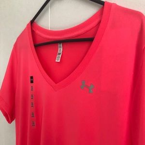 Under Armour t-shirt